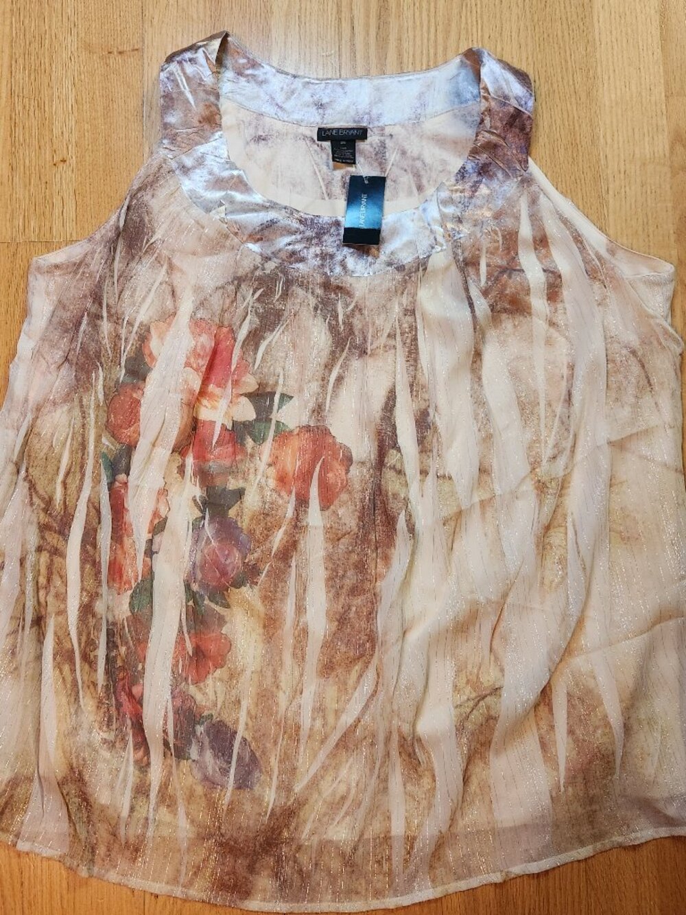Lane Bryant Floral TankTop Floral Artfully Textured Metallic Accents Flowing NWT